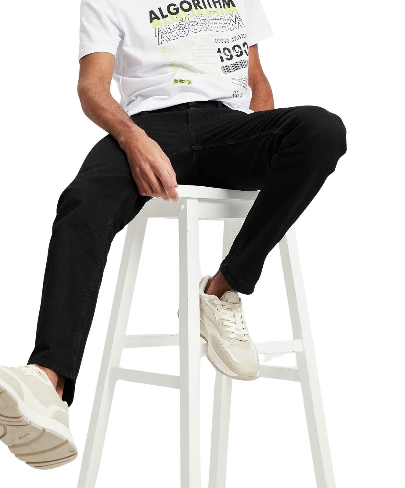 Herren Jeans Damien von Cross in Black