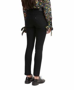 Levis 721 schwarze Jeans mit Vier Wege Power Stretch 