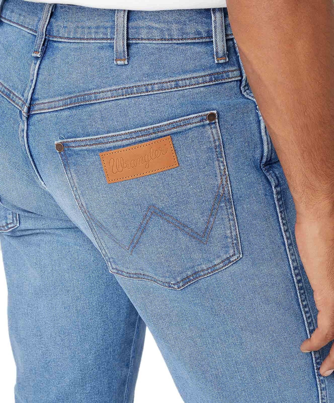 Herren Jeans River von Wrangler in Cool Twist
