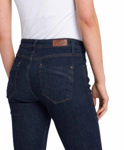 Cross Jeans Lauren im Regular Fit mit High Waist in Rinsed