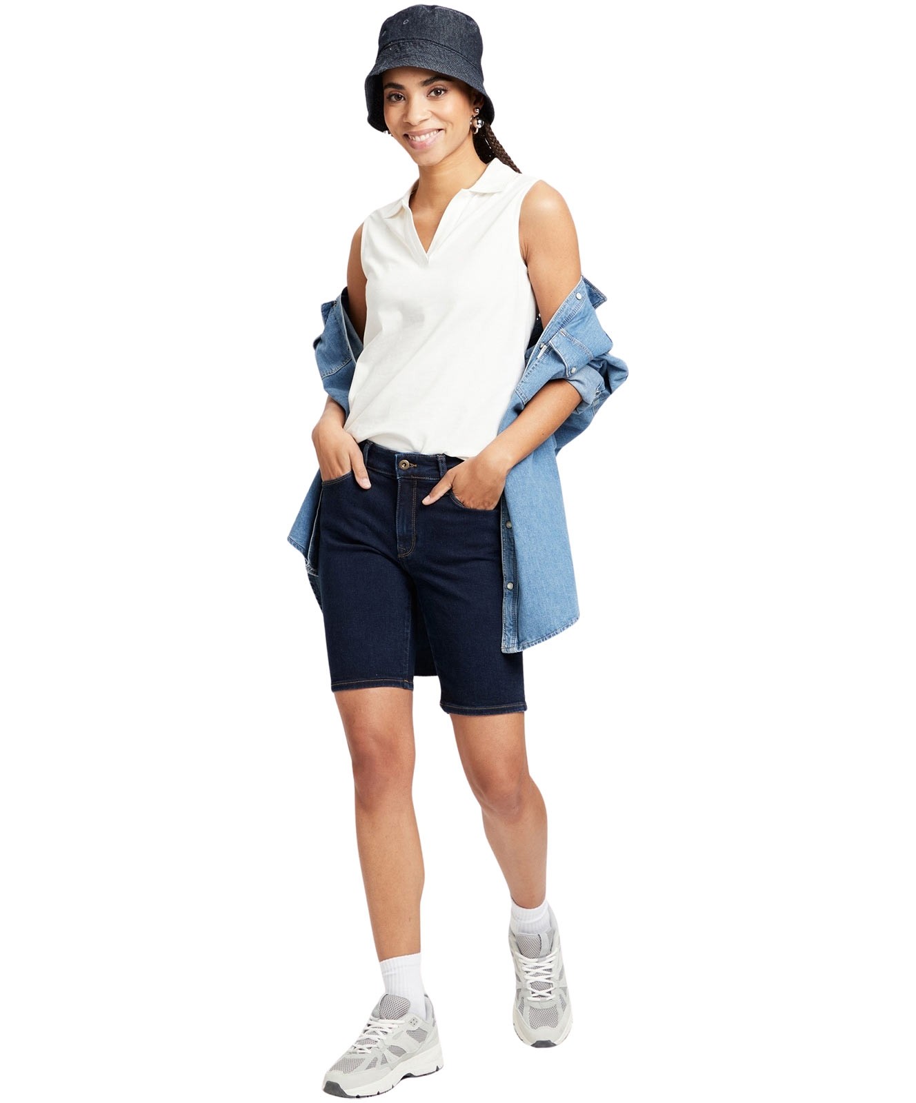 Damen Jeans Anya Short von Cross in Dark Blue