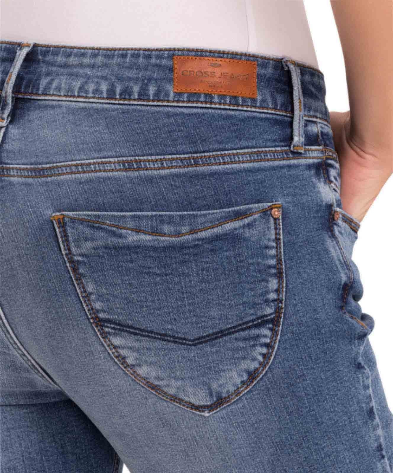 Damen Jeans Rose von Cross in Mid Blue Used