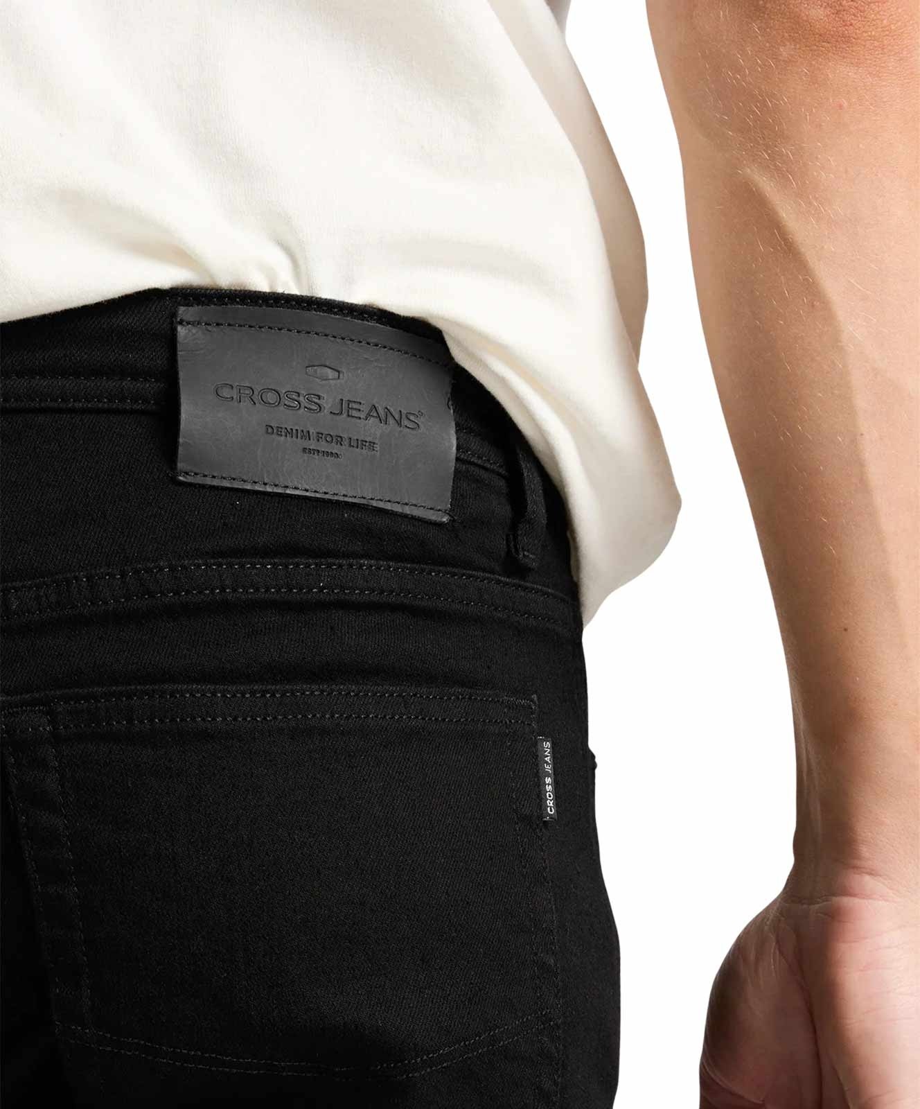 Herren Jeans Dylan von Cross in Black