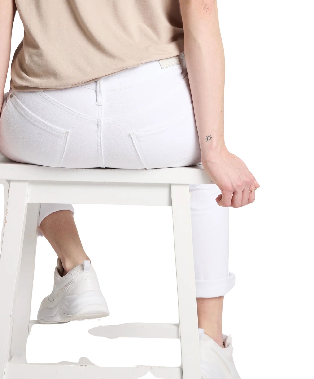 Damen Jeans Rose von Cross in White