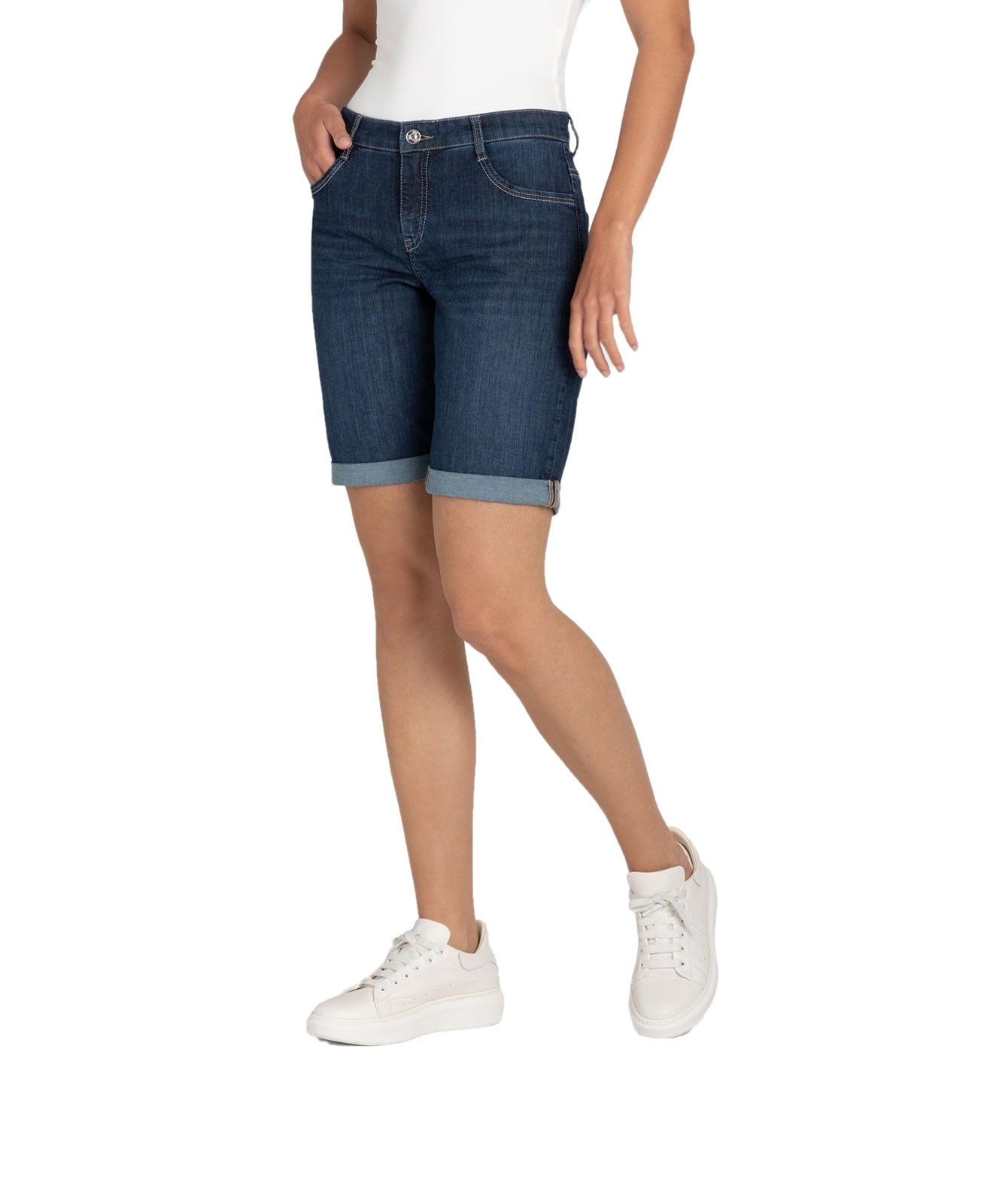 Damen Jeans Shorty von MAC in New Basic Wash