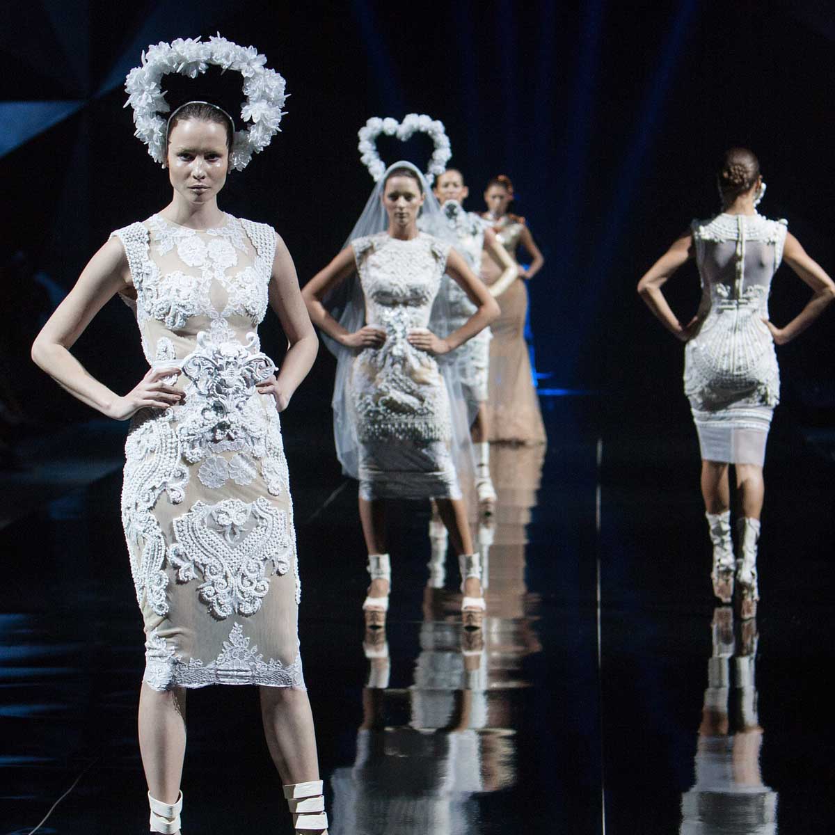 modenschau-hochzeitskleid-fashionweek